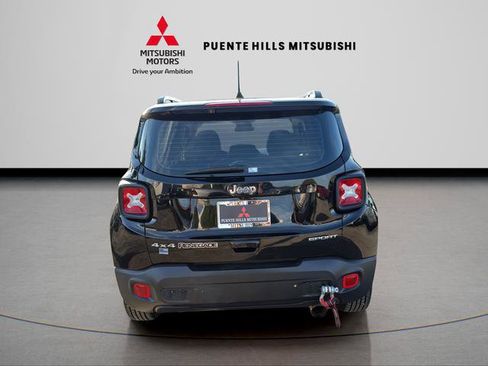 Used 2019 Jeep Renegade Sport w/ UConnect 7.0 Group AWD/4WD image 6