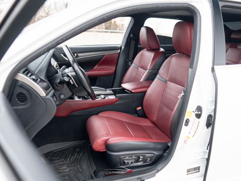 Used 2018 Lexus GS 350 F Sport image 16
