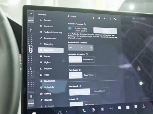 Used 2022 Tesla Model S image 24