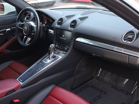 Used 2019 Porsche 718 Cayman S RWD image 43