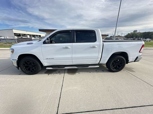 Used 2019 RAM 1500 Big Horn AWD/4WD image 10