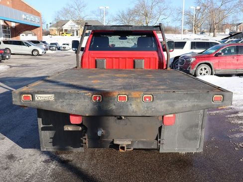 Used 2022 RAM 5500 Tradesman image 34