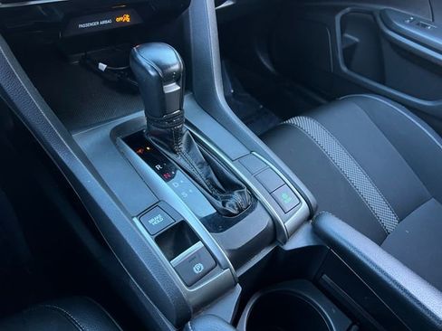 Used 2021 Honda Civic Sport image 25