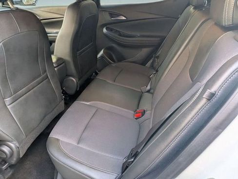 Used 2025 Buick Encore GX Preferred FWD image 25