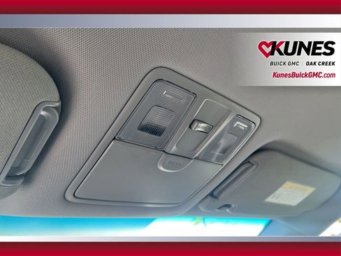 Used 2017 Hyundai Elantra GT image 22