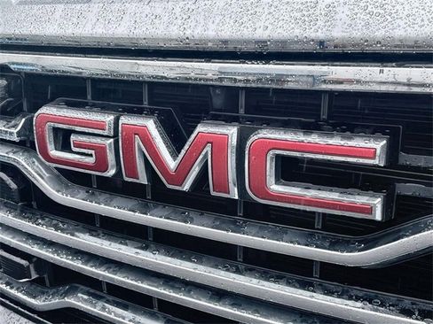 Certified 2022 GMC Sierra 1500 SLT w/ SLT Premium Package image 32