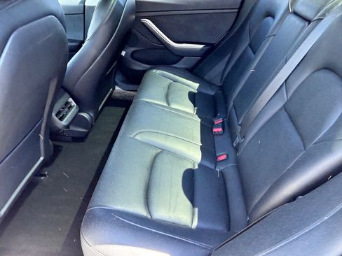 Used 2021 Tesla Model 3 Standard Range RWD image 16