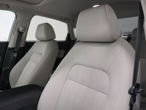 Used 2023 Honda Civic EX image 11