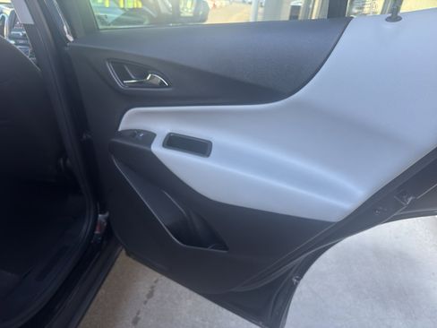 Used 2024 Chevrolet Equinox LT image 17