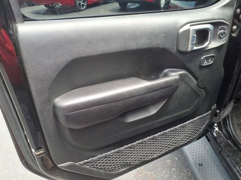 Used 2020 Jeep Wrangler Unlimited Sport AWD/4WD image 7