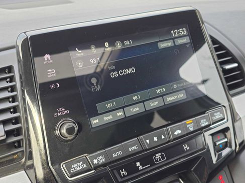 Used 2024 Honda Odyssey EX-L image 31