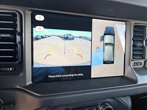 New 2025 Ford Bronco Badlands image 14