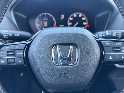 Certified 2025 Honda HR-V Sport image 25