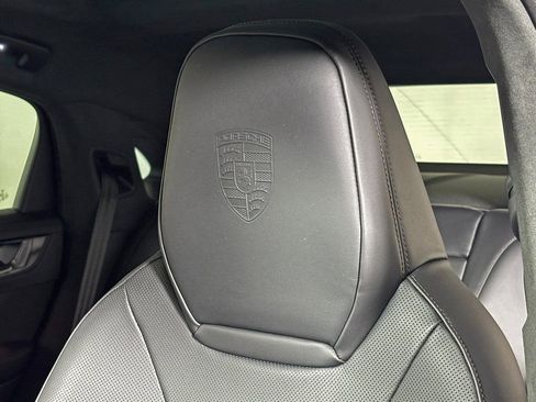 New 2026 Porsche Cayenne GTS image 10