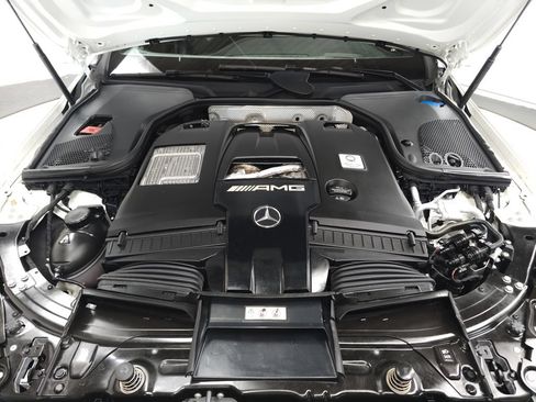 Certified 2023 Mercedes-Benz AMG GT 63 image 35