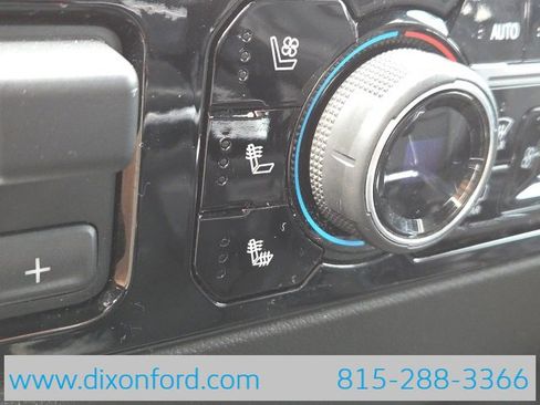 Used 2023 Chevrolet Silverado 1500 High Country image 25