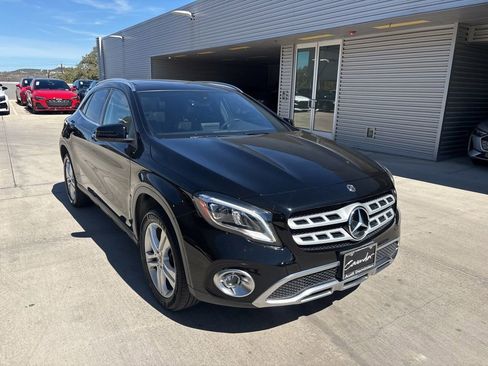 Used 2020 Mercedes-Benz GLA 250 4MATIC image 3