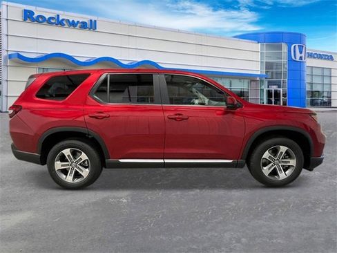 New 2025 Honda Pilot EX-L image 8