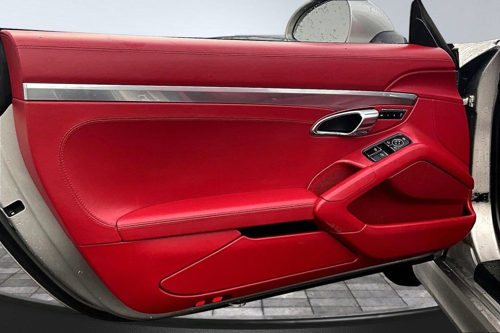 Used 2013 Porsche Boxster RWD image 20