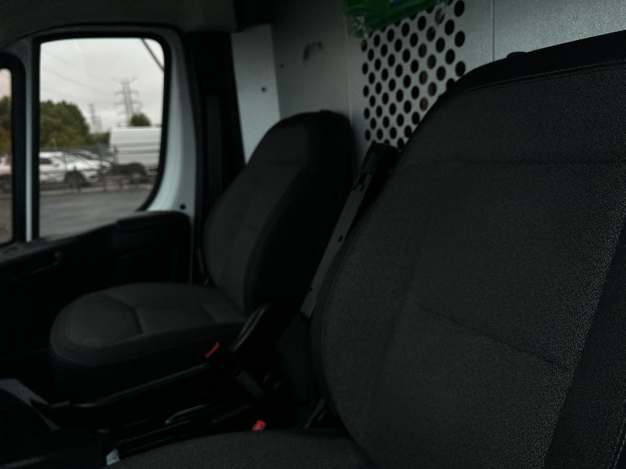 Used 2023 RAM ProMaster 3500 FWD image 14