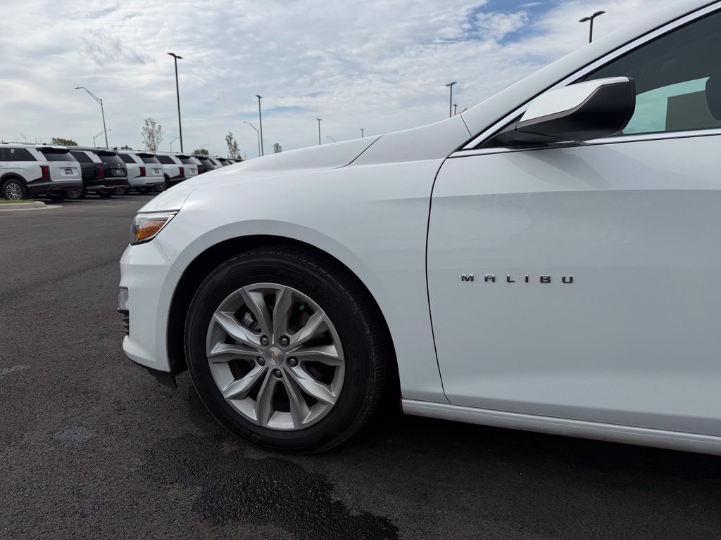 Used 2024 Chevrolet Malibu LT FWD image 30