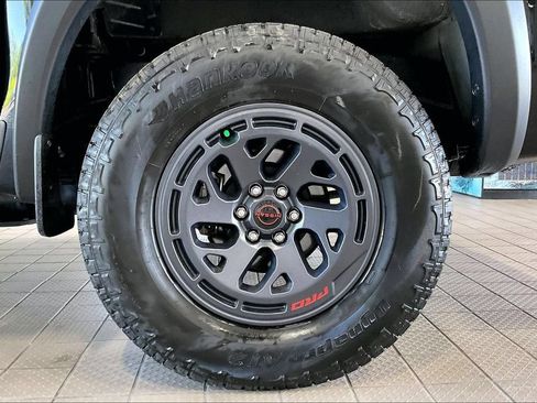 Used 2026 Nissan Frontier PRO-4X AWD/4WD image 32