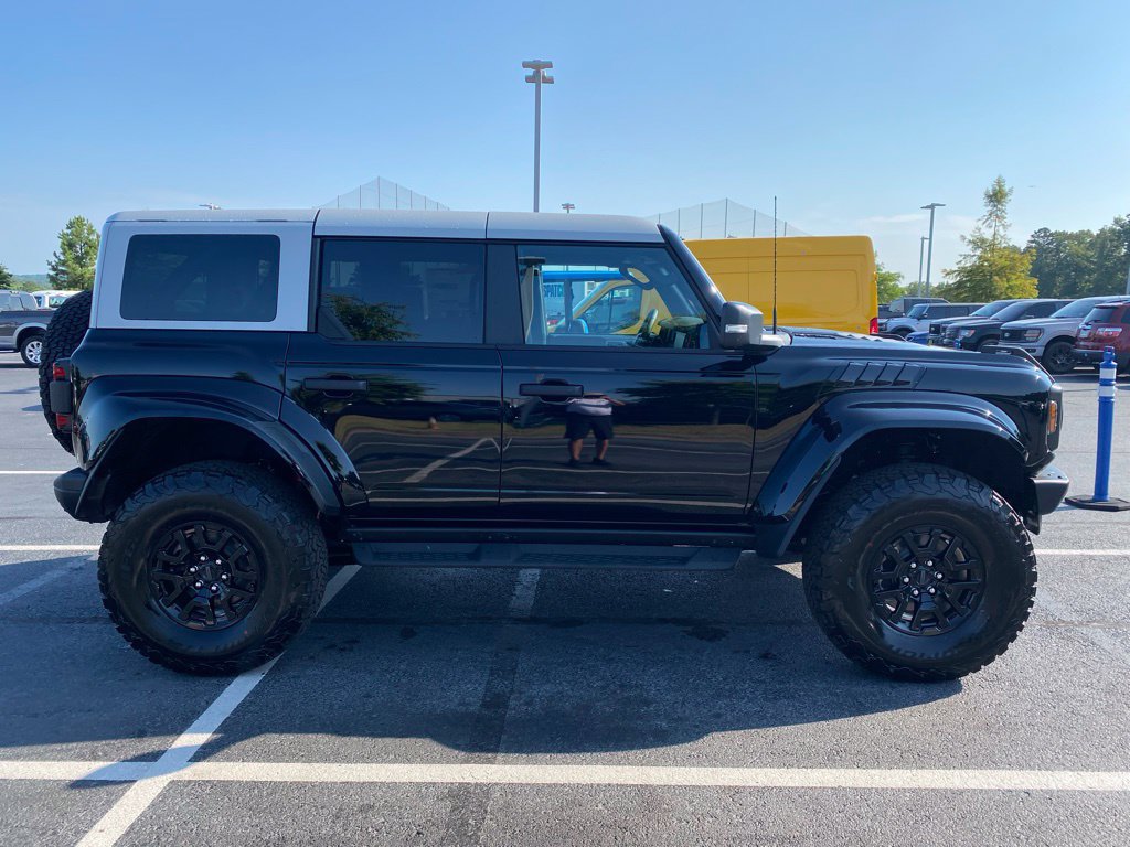 New 2026 Ford Bronco Raptor AWD/4WD image 8