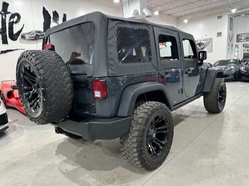 Used 2016 Jeep Wrangler Unlimited Sport image 8