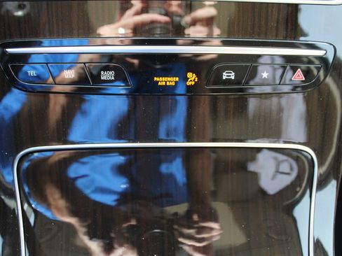 Certified 2021 Mercedes-Benz GLC 300 image 41