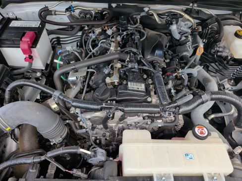 Used 2024 Toyota Tacoma SR5 RWD image 34