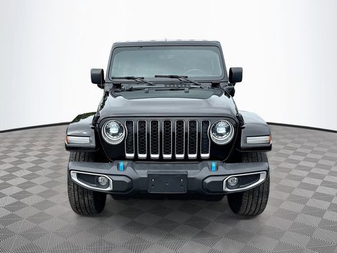 Used 2023 Jeep Wrangler Unlimited Sahara w/ Cold Weather Group image 2