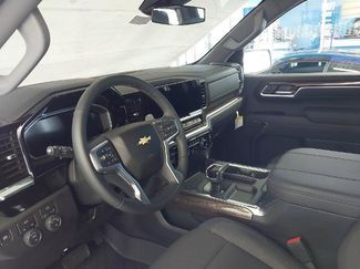 New 2026 Chevrolet Silverado 1500 LT w/ All Star Edition Plus AWD/4WD video 2