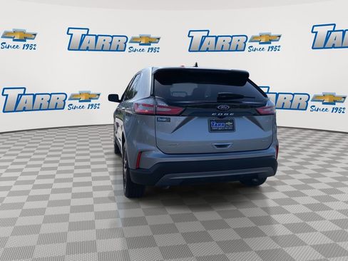 Used 2024 Ford Edge SEL image 7