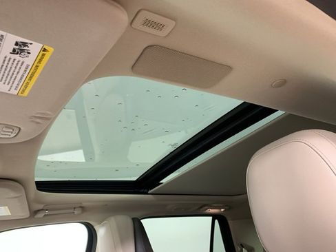 Used 2023 Lincoln Navigator Reserve image 18