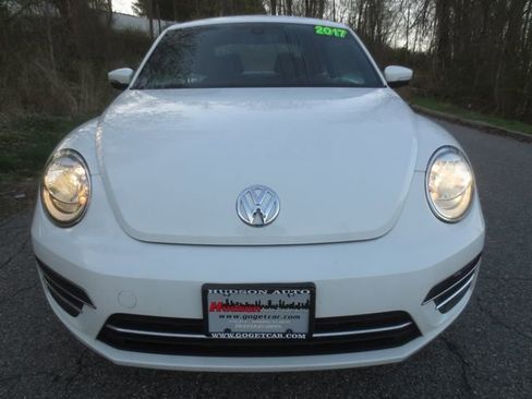 Used 2017 Volkswagen Beetle 1.8T image 3