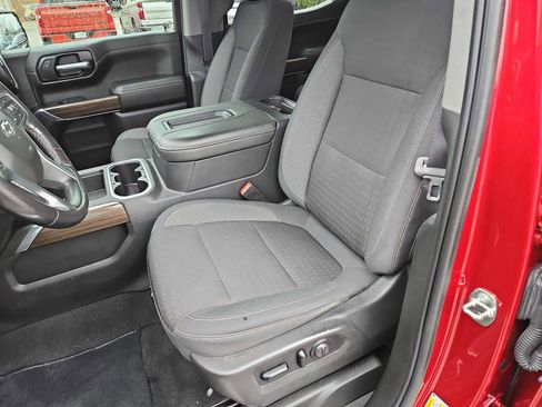 Used 2021 Chevrolet Silverado 1500 RST image 17