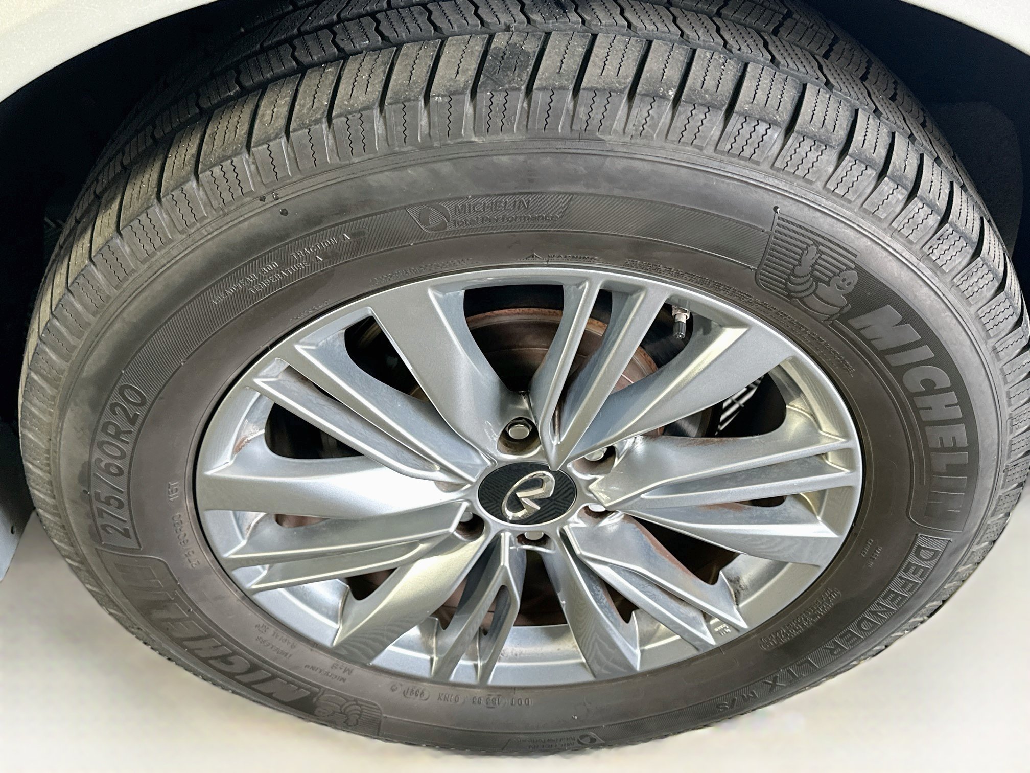 Used 2019 INFINITI QX80 Luxe w/ Proassist Package RWD image 11