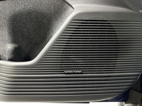 New 2026 Subaru Outback Touring XT image 17