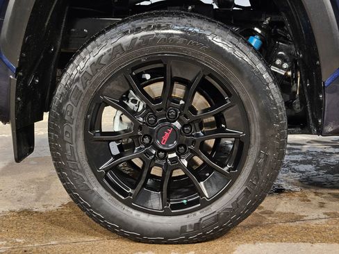 Used 2023 Toyota Tundra Limited w/ TRD Off-Road Package image 17
