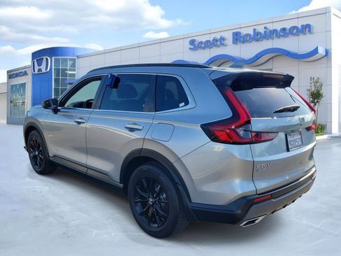 Used 2023 Honda CR-V Sport image 3