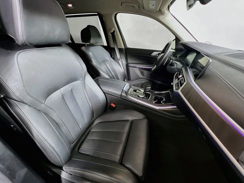 Used 2022 BMW X7 xDrive40i w/ Premium Package AWD/4WD image 30