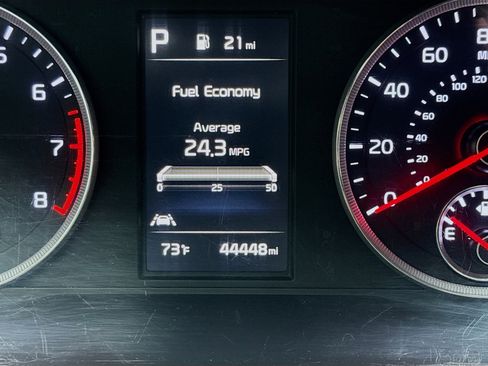 Used 2022 Kia K5 GT-Line image 8