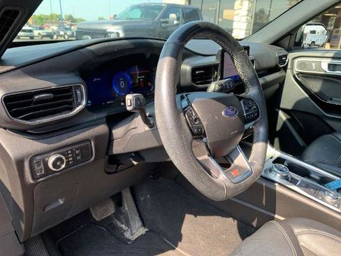 Certified 2023 Ford Explorer ST AWD/4WD image 23