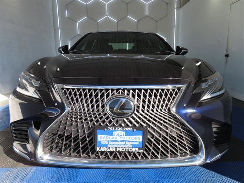 Used 2019 Lexus LS 500 w/ Interior Upgrade Package RWD image 2