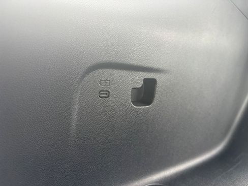 Used 2025 GMC Acadia Elevation AWD/4WD image 35