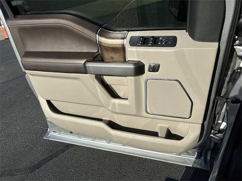 Used 2020 Ford F150 Limited w/ Trailer Tow Package image 7