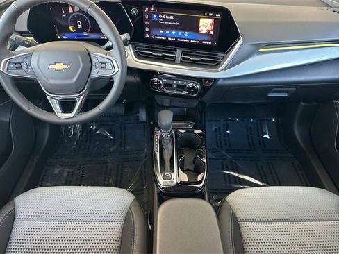 New 2026 Chevrolet Trax LT w/ Driver Confidence Package image 18