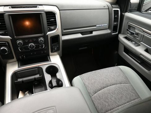 Used 2016 RAM 1500 Lone Star RWD image 39