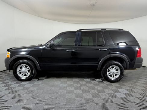 Used 2003 Ford Explorer XLS AWD/4WD image 2