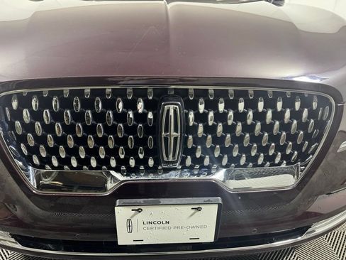 Certified 2023 Lincoln Aviator Black Label w/ Dynamic Handling Package AWD/4WD image 9